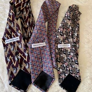Metropolitan museum of art tie new